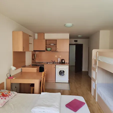 Alexandr Vigo Apartament Nesebăr