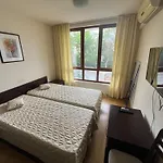 Alexandr Vigo דירה